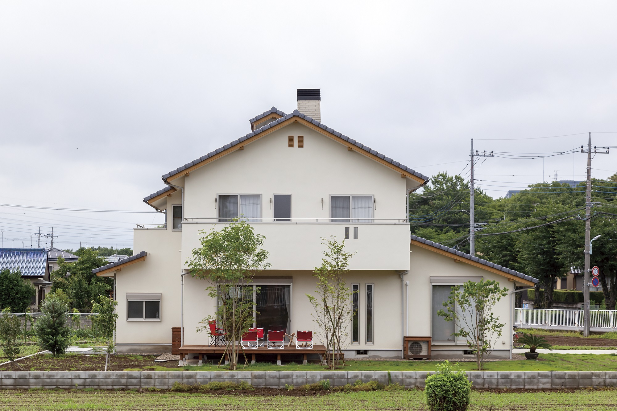 切妻屋根の注文住宅