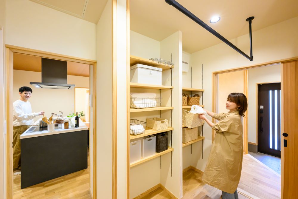キッチンと洗面室をつなぐ家事動線