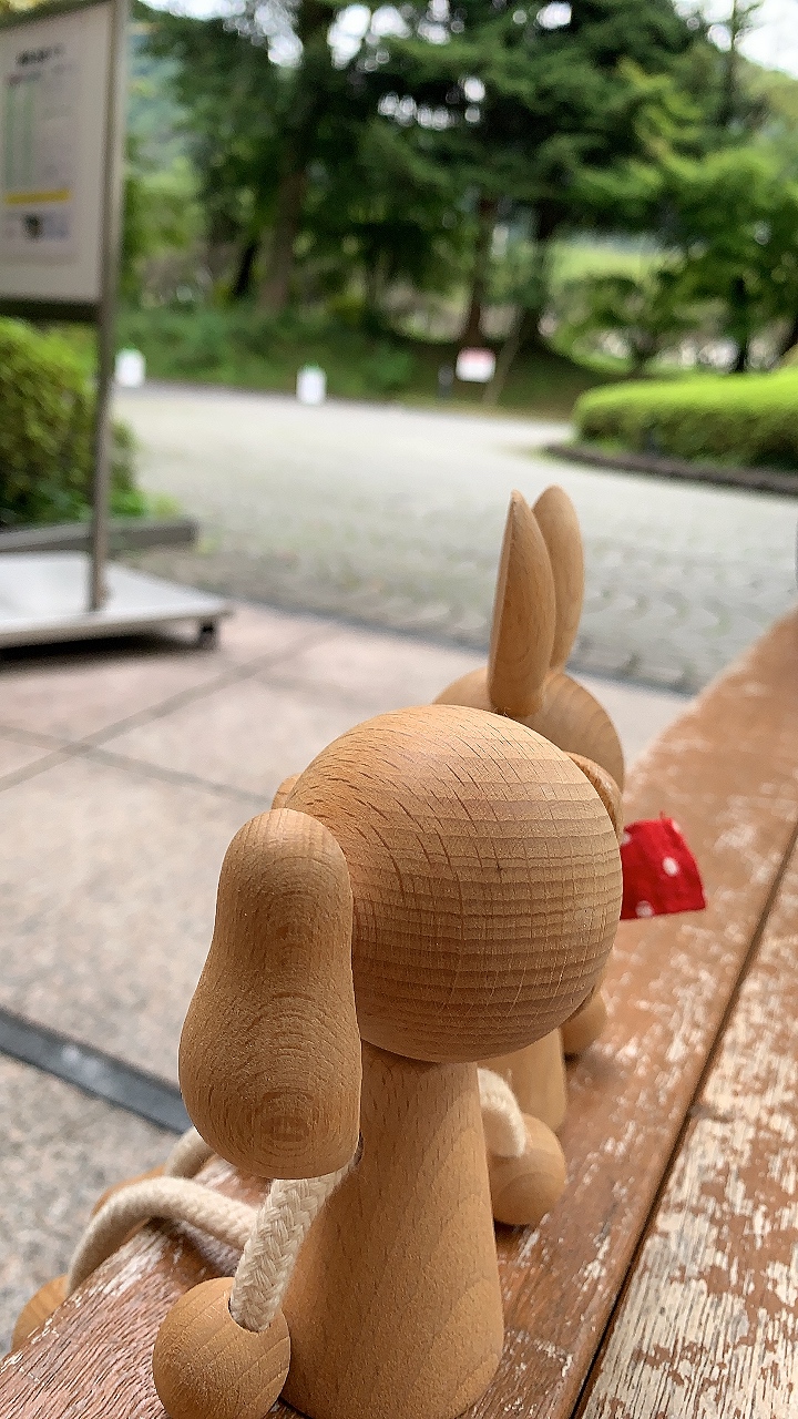 木製の置物