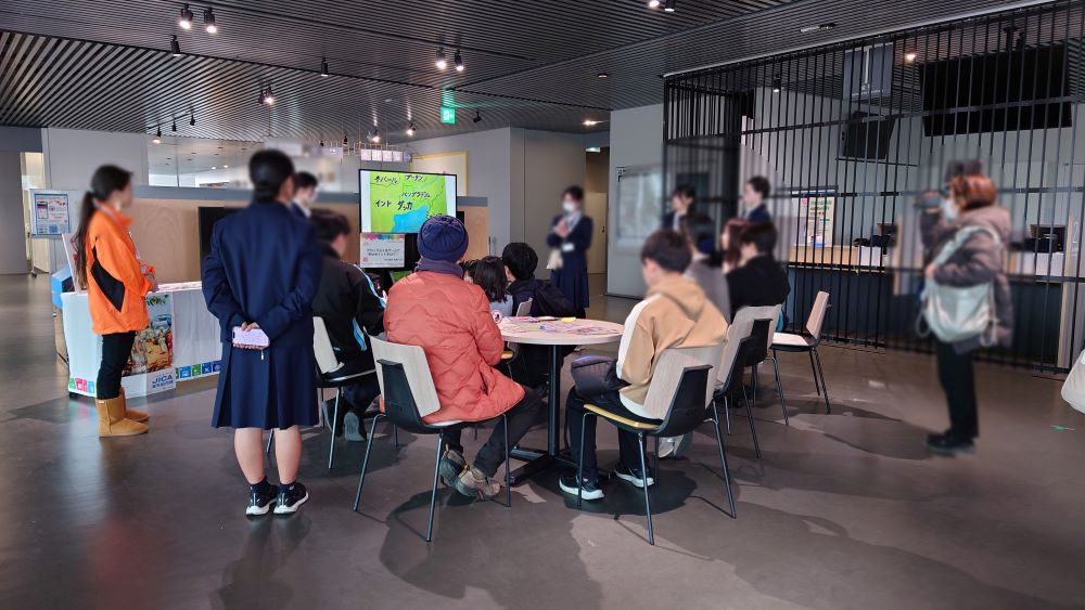 春日部市役所会場の様子