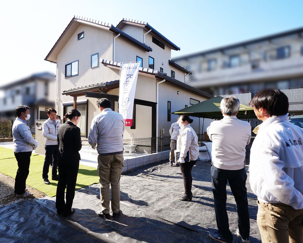 完成見学会の様子