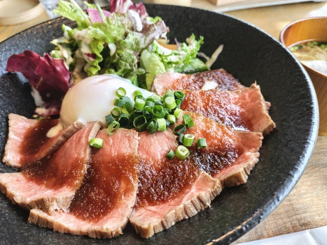 常陸牛のローストビーフ丼