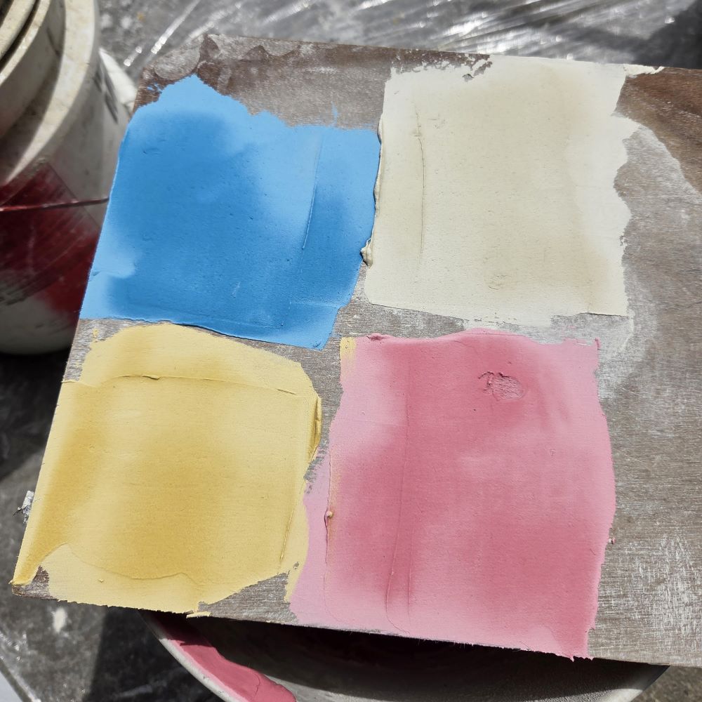 4色の珪藻土を用意
