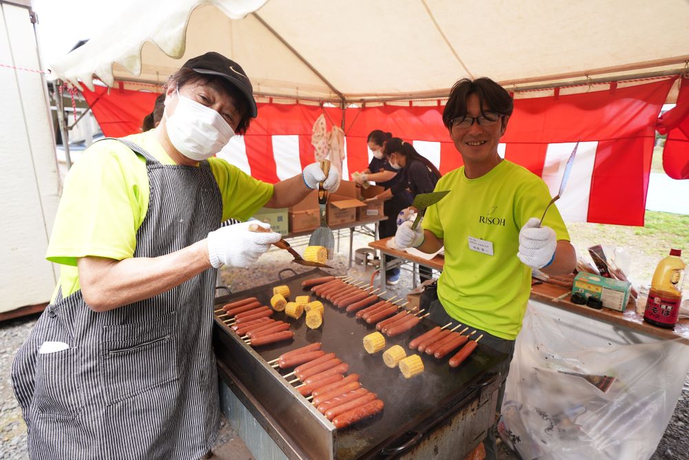 鉄板でやきそば